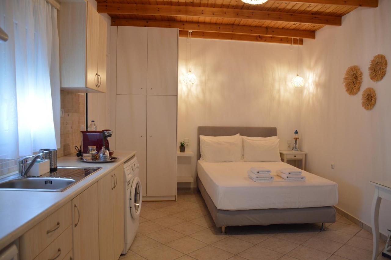 Cute Studio In Milos Tripiti Ngoại thất bức ảnh